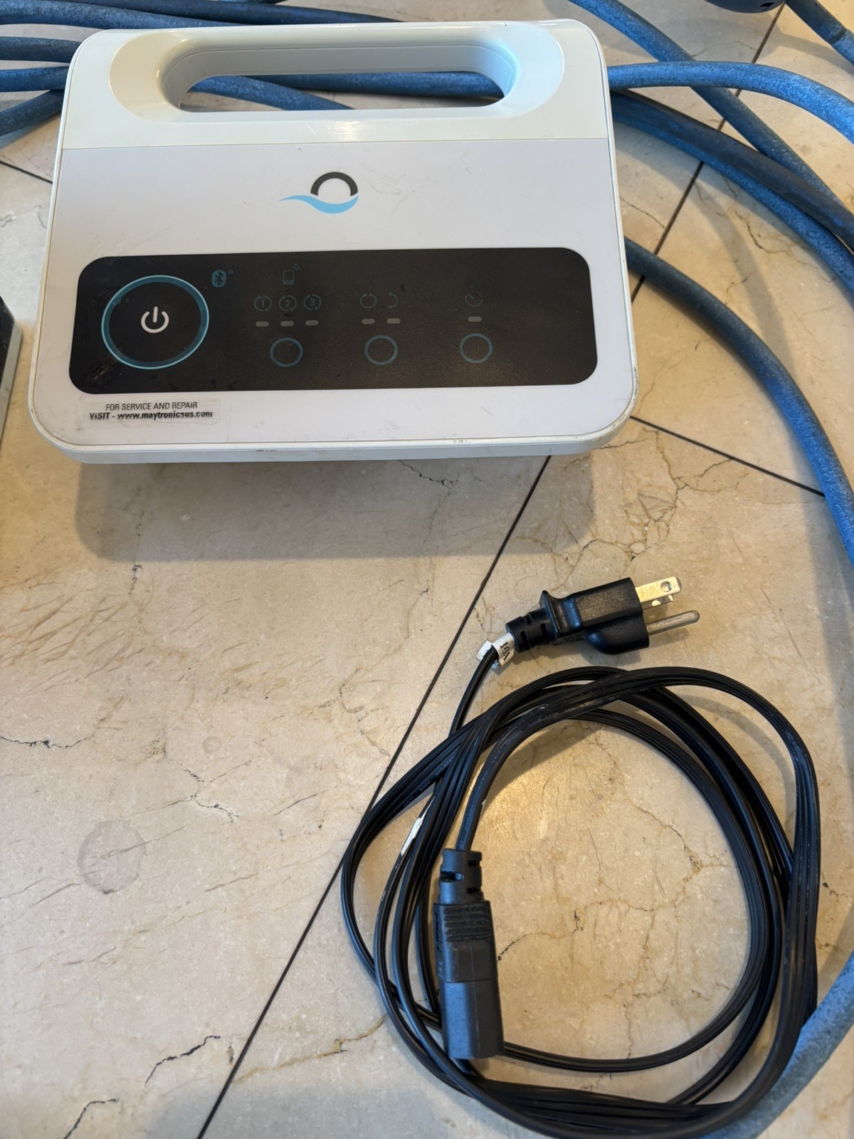 MAYTRONICS DOLPHIN E10 FOR PARTS OR REPAIR