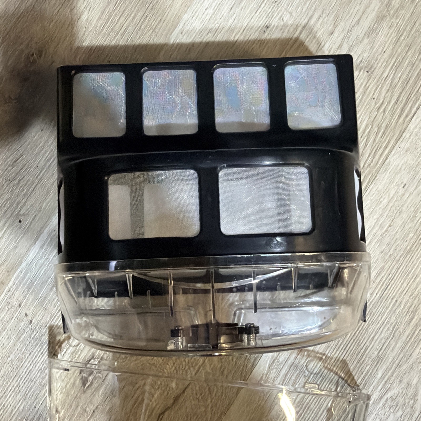 Seauto2025 Model cleaner basket with lid with outside clear lid Fast Shipping