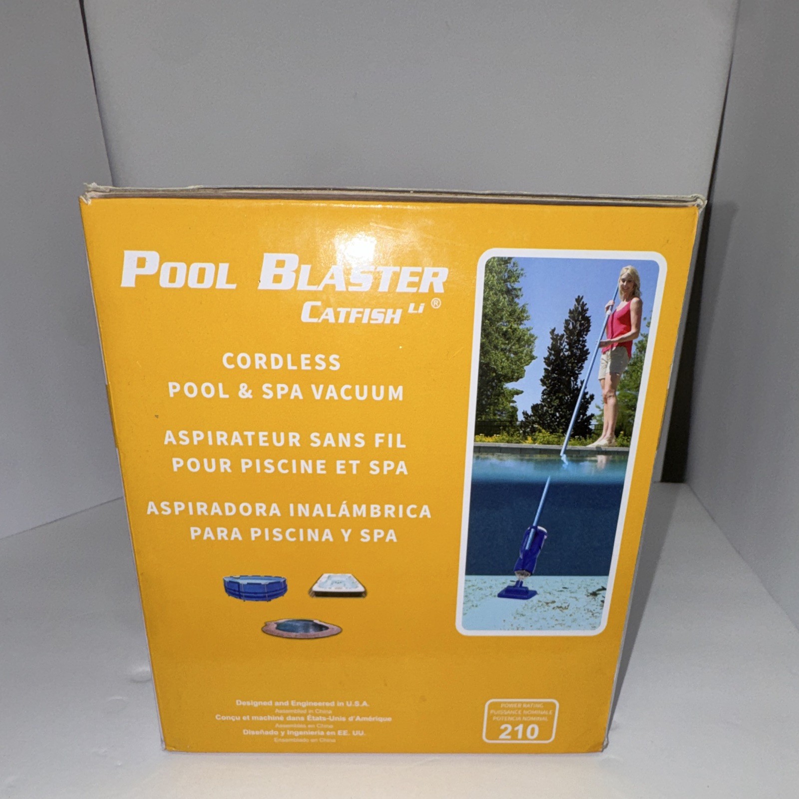 Pool Blaster Catfish Li Cordless Pool & Spa Vacuum Blue/White UL w/ Manuals