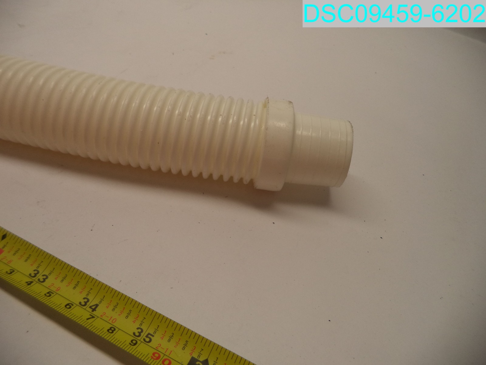 QTY=5: 32&Prime;L Replacement Off White Pool Hoses 1-1/2&Prime; ID