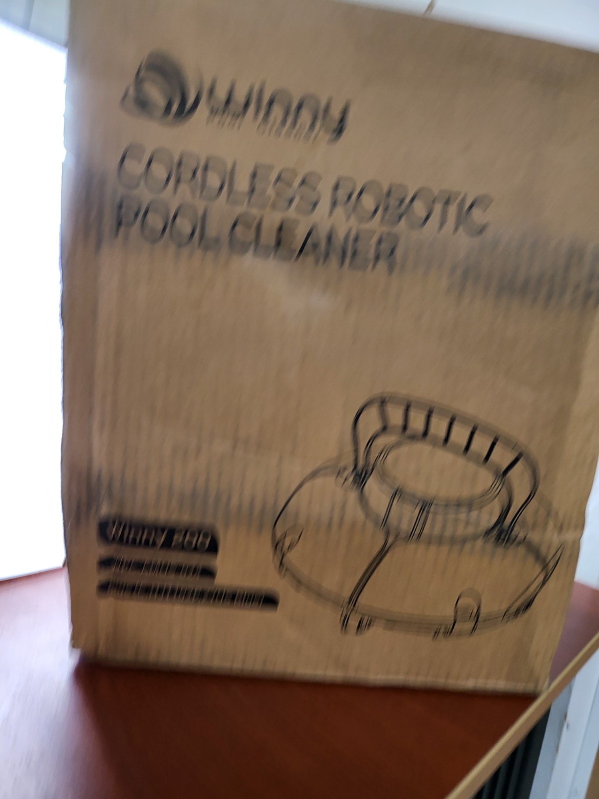 Winny 200nCordless Robotic Pool Cleaner