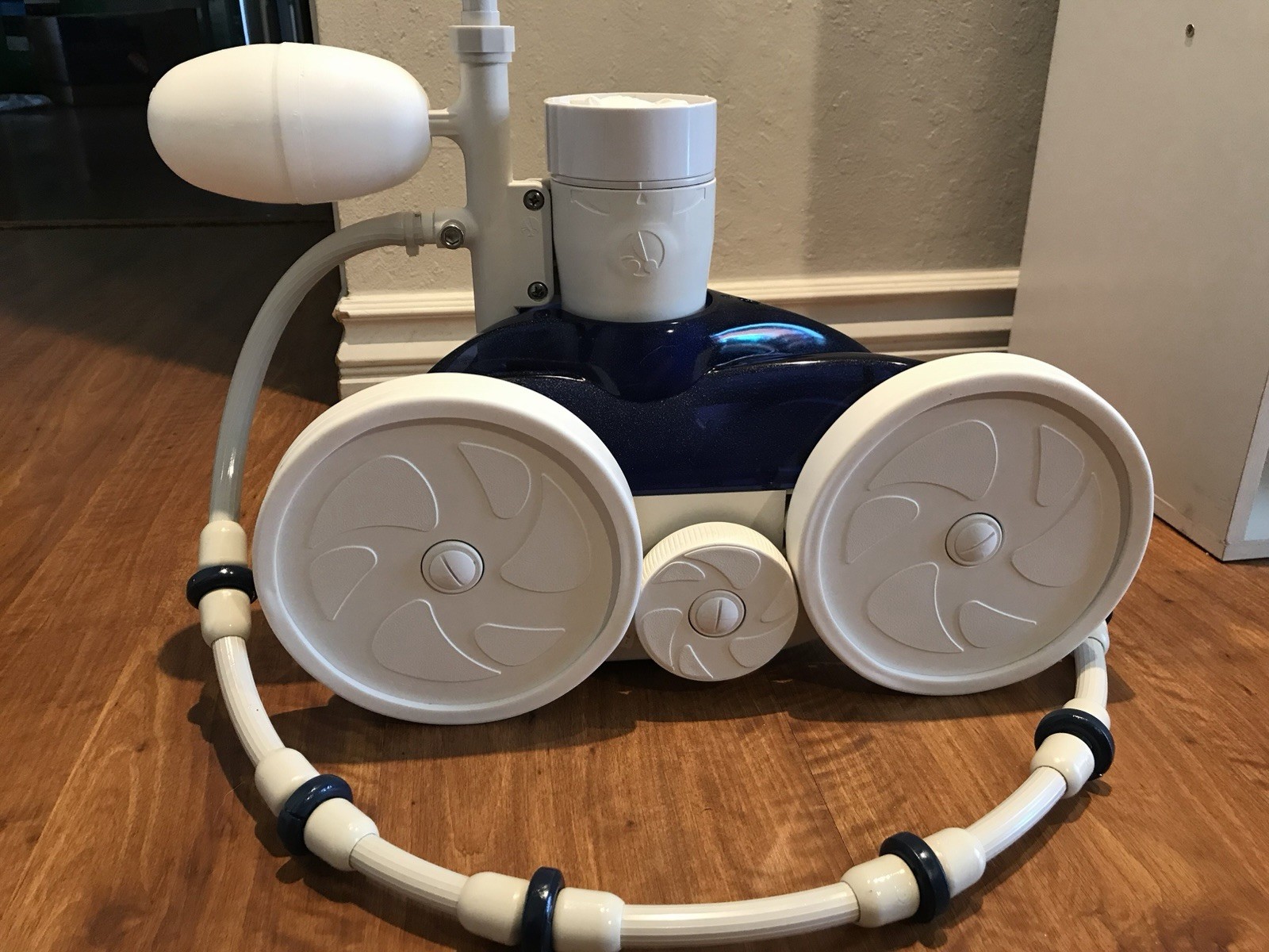 POLARIS 280 Pool Sweep Pool Cleaner! Closest Thing To New!