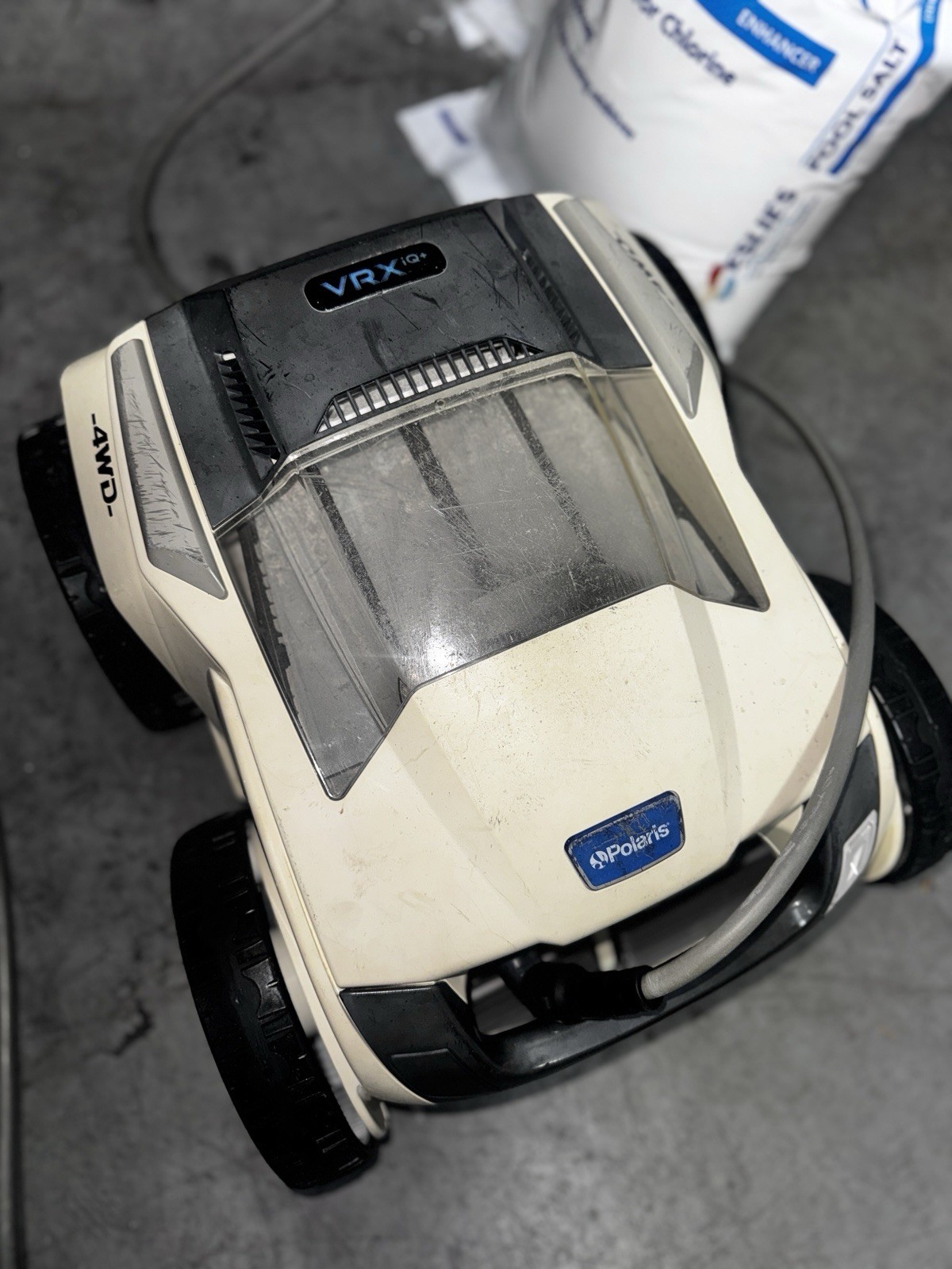 Polaris VRX iQ+ Robotic Pool Cleaner with iAquaLink Control *SEE DESCRIPTION*