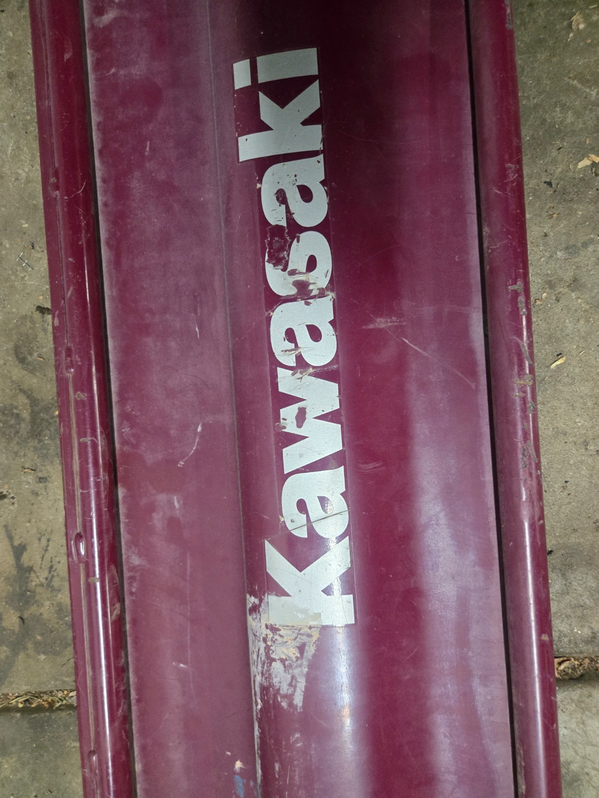 Kawasaki Mule 4000 4010 3010 – Tailgate Tail Gate – Handles and Brackets – Red