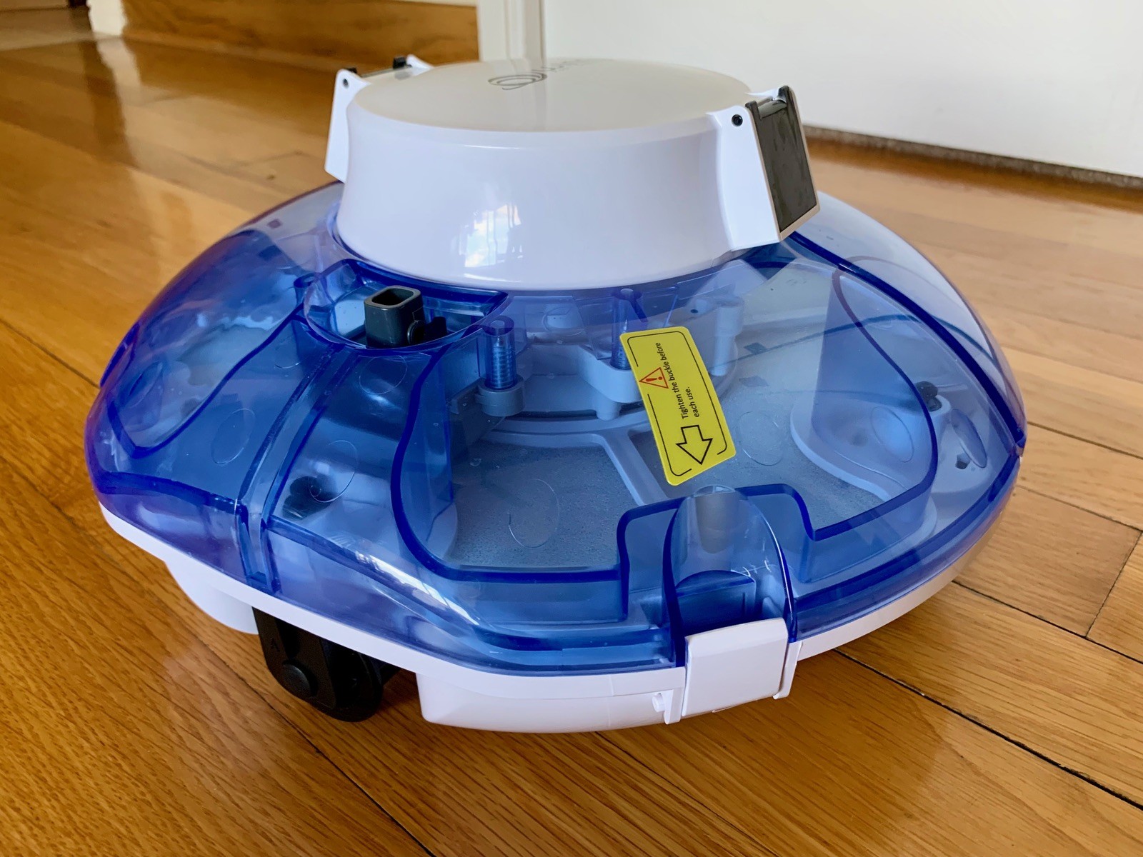 Cordless Robotic Auto Pool Vacuum Cleaner, Self-Parking, 645 Sq.Ft, 60 Min, LBW