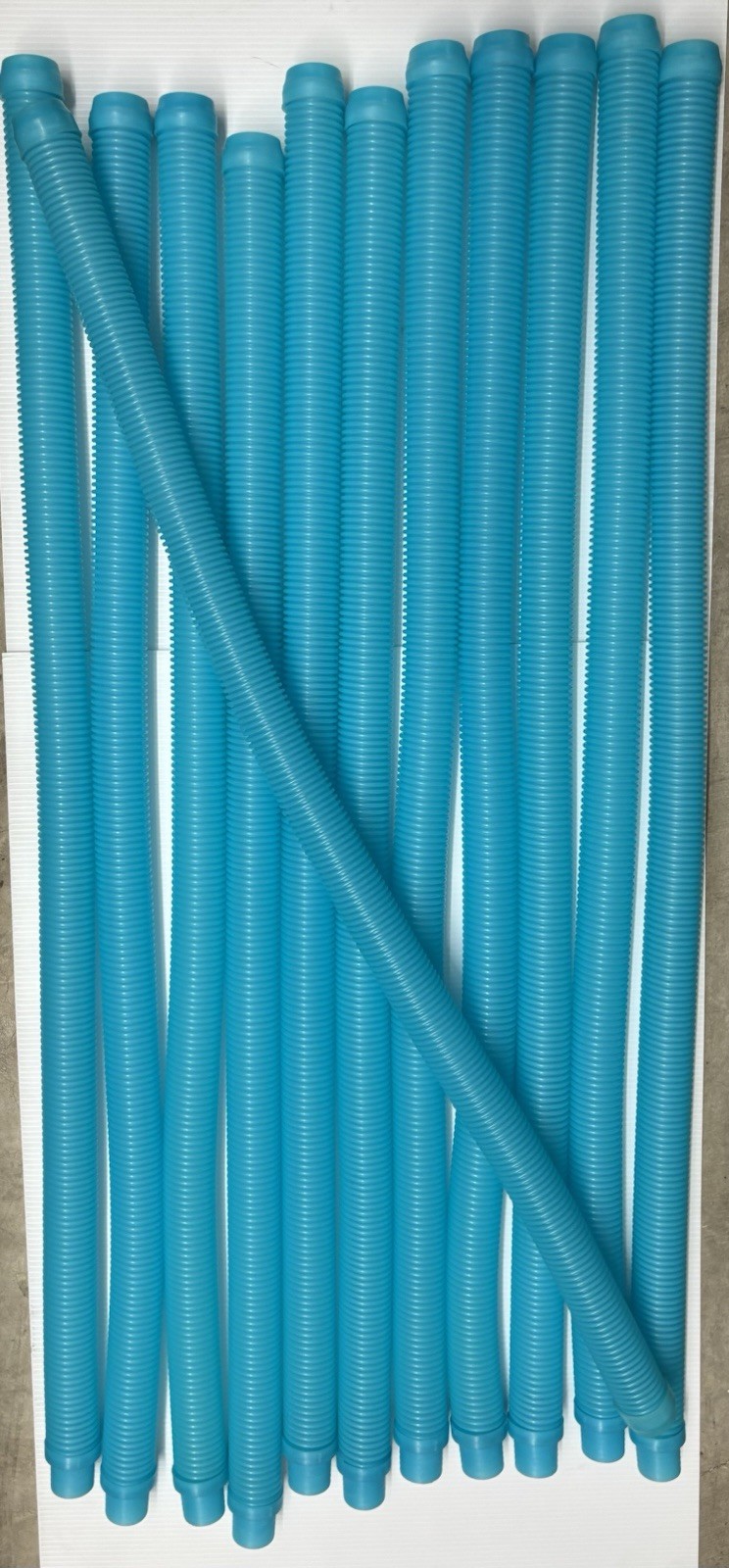 Destroyer Plastics 48-inch Aqua Swimming Pool Cleaner Hoses – 11 + 1 Leader Hose