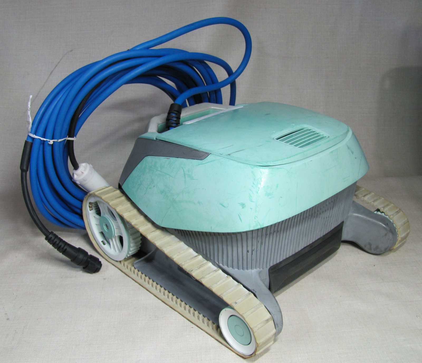 MAYTRONICS DOLPHIN ENCORE POOL VACUUM CLEANER NON-WORKING PARTS OR REPAIR PROJE