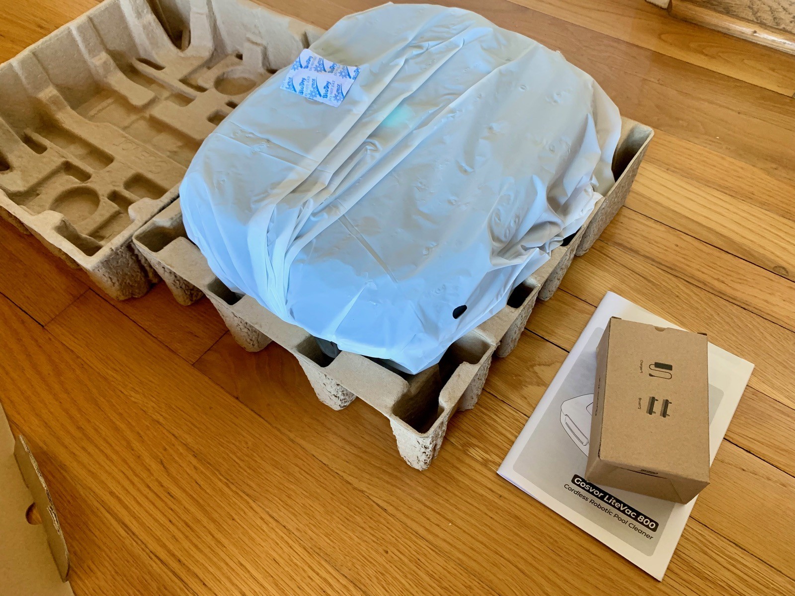 Cordless Robotic Pool Cleaner, 90 Min, Portable, Self-Parking, Up to 860 sq.ft