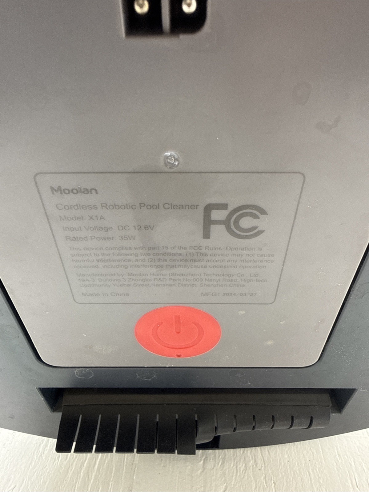 Moolan X1A Cordless Robotic Pool Cleaner With Long Battery Life – All Water Type