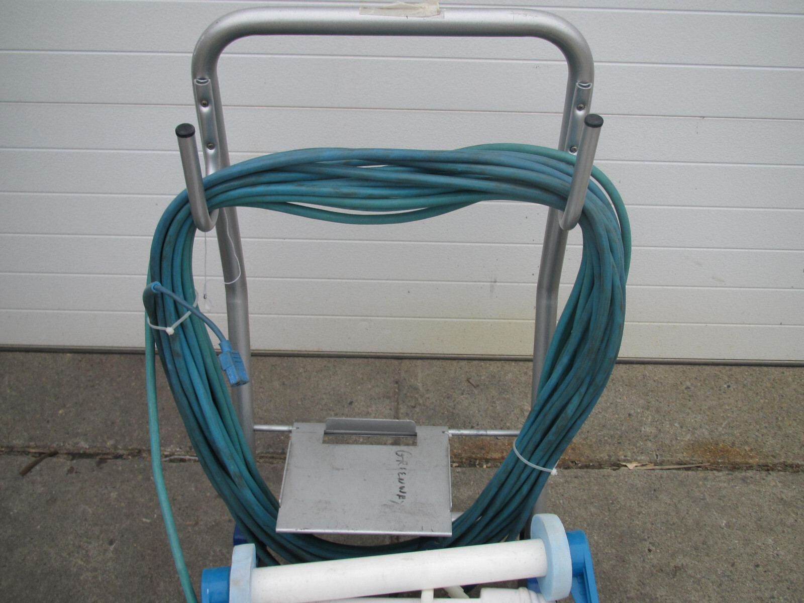 Aqua Products Aquabot Basic Pool Cleaner For Large In Ground Pools