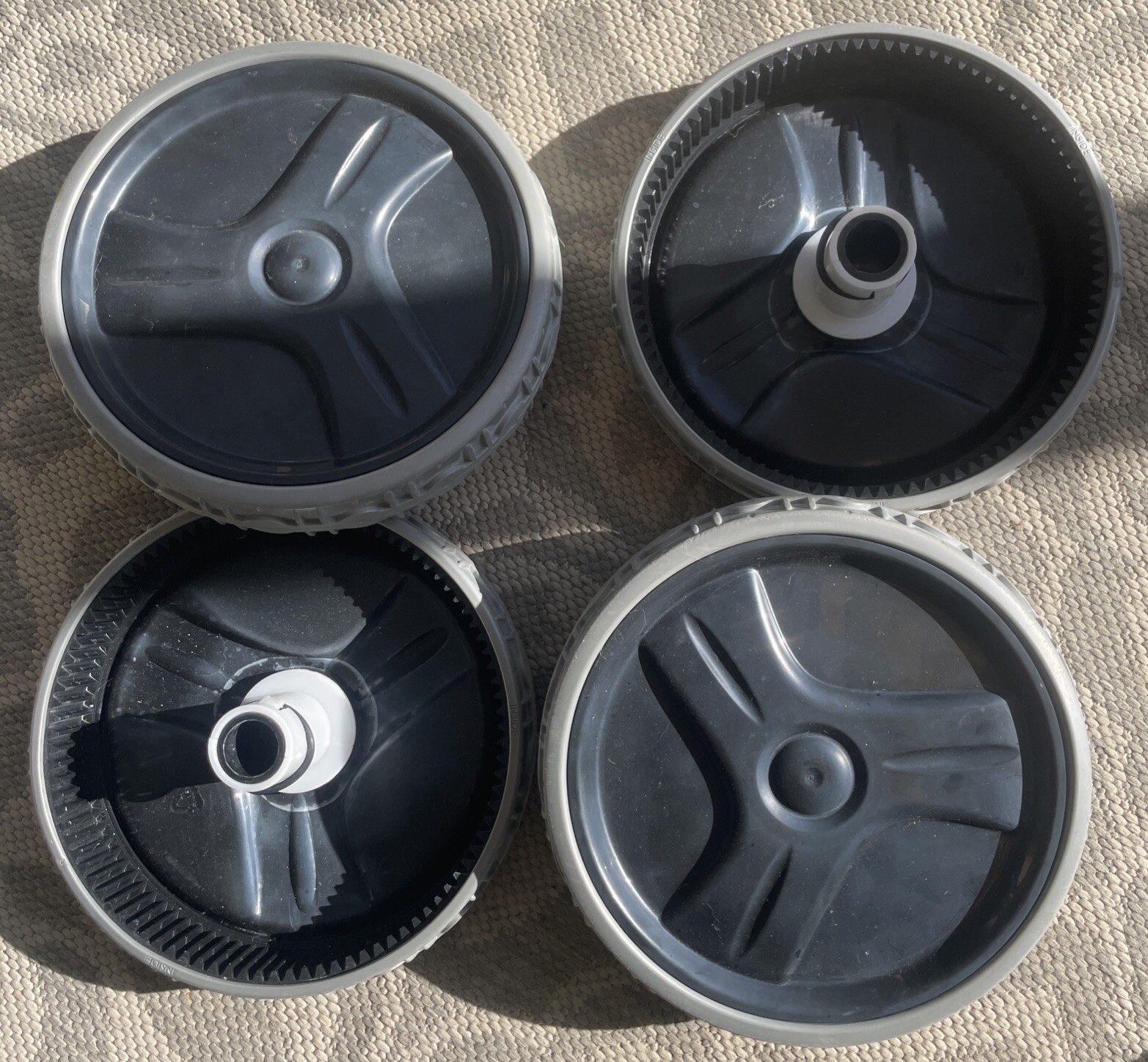 Polaris ZODIAC Wheel TIRE Bushing Rim Alfa IQ+ And VRX IQ Good Condition 9650