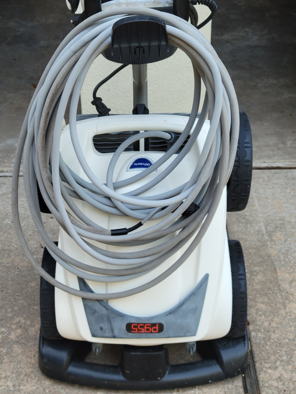 Polaris P955 Robotic Pool Cleaner/Caddy—For Parts Or Repair