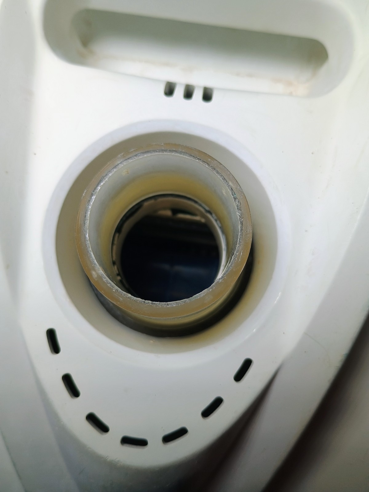 Hayward Navigator Suction Pool Cleaner (UNTESTED) – SHIPS FREE!