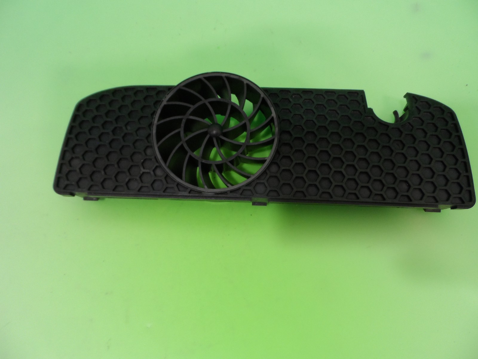 Black pearl XL600, robotic 8Stream pool cleaner parts. Floor sensor rollers