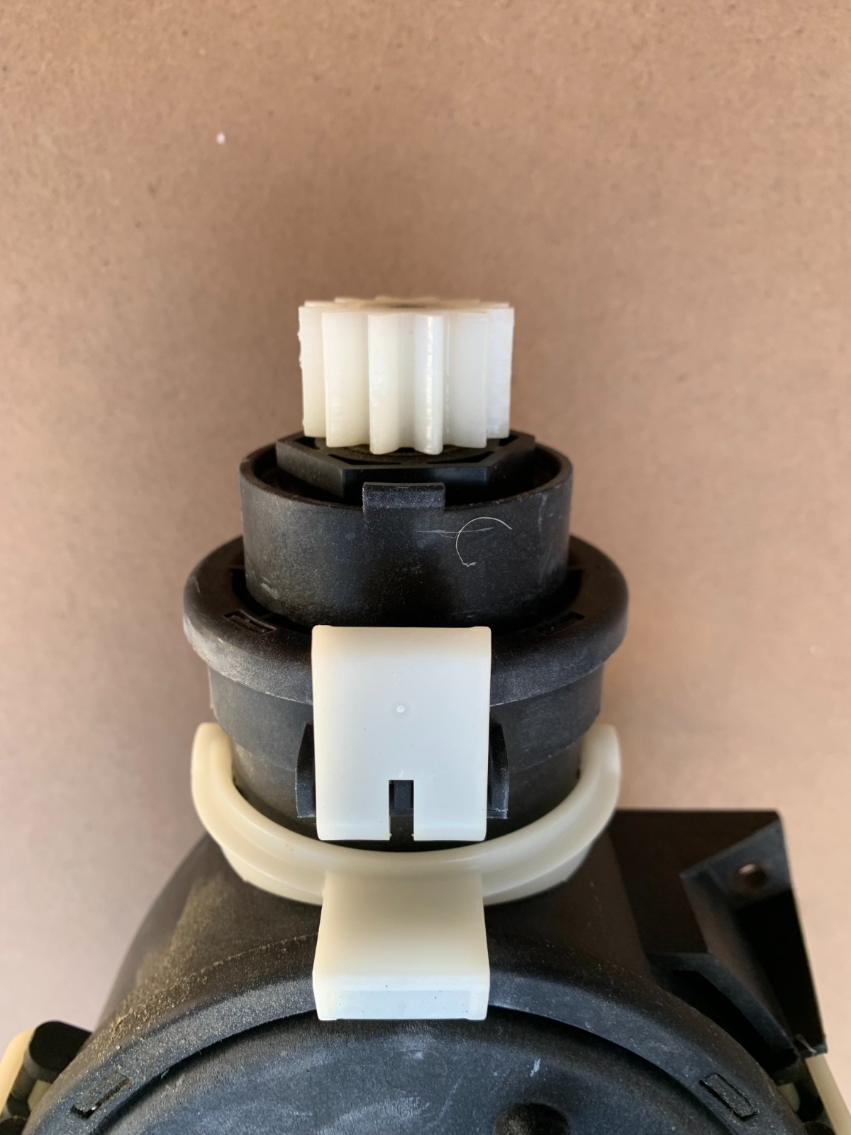 Dolphin Genuine Robotic Pool Cleaner Motor Unit 9995389-EX For E10 S50 Active 10