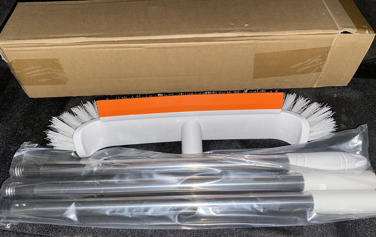 Pool brush and scrapper in one new