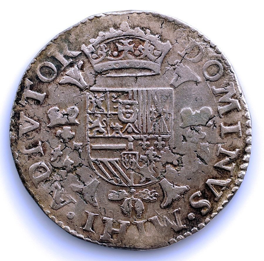 SC-Spain. Philip II. 1/2 Escudo 1587 Antwerp. MBC+/VF+ Silver 17.04 g. SCARCE