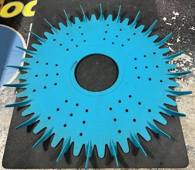 Baracuda Finned Disc Turquoise. w49655