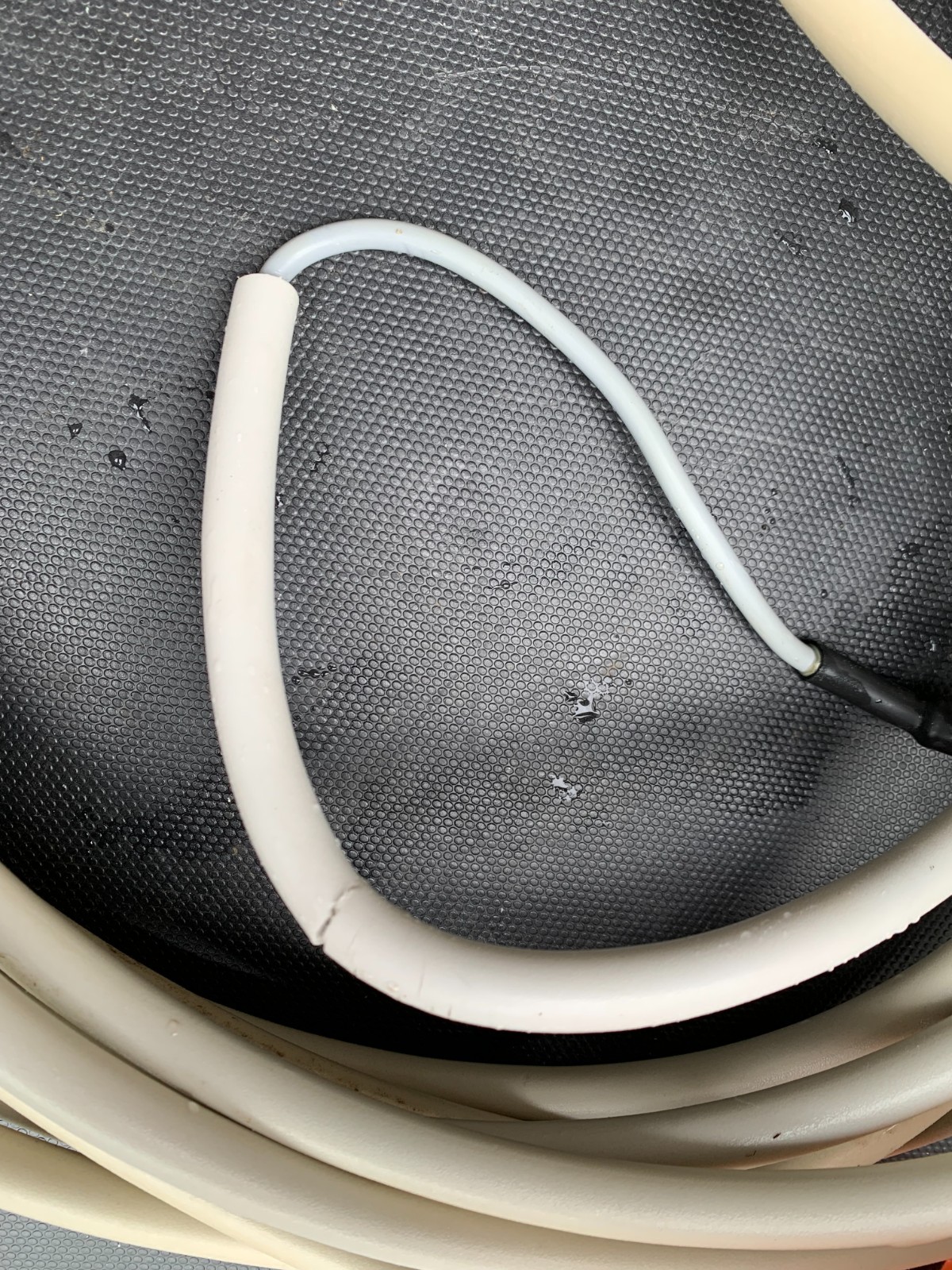 Used Aquabot Classic Cable