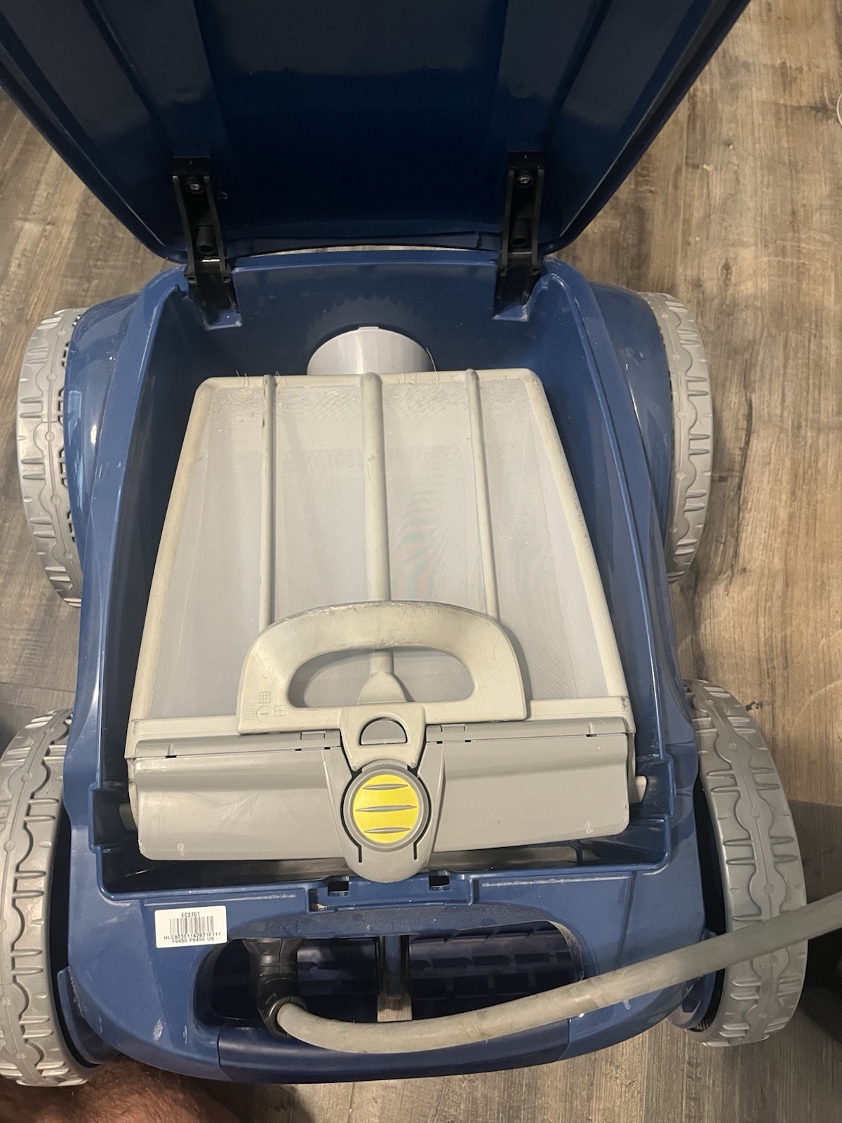 Polaris 9450 4-Wheel Drive Robotic Pool Cleaner w/ Caddy & Control Unit