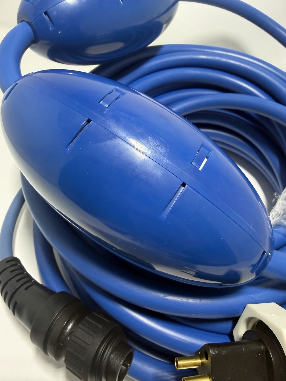 9995862 60ft Cable for Dolphin Nautilus CC Plus (Non-WiFi) w/ Swivel & Floats