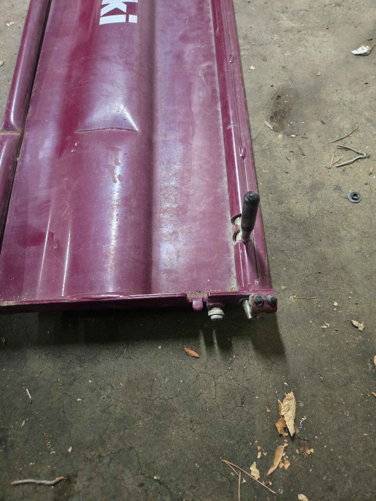 Kawasaki Mule 4000 4010 3010 – Tailgate Tail Gate – Handles and Brackets – Red