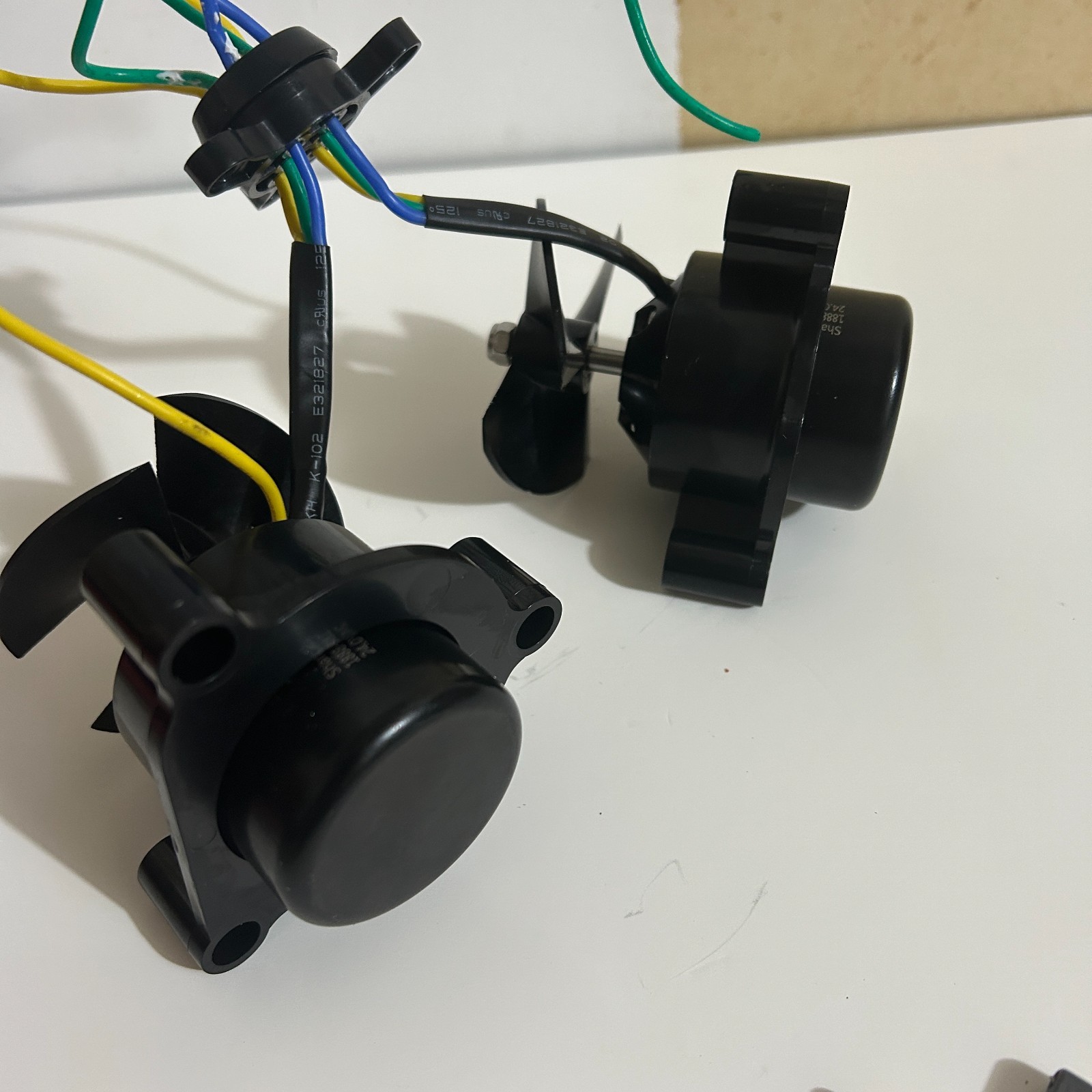 Seauto Shark Hydrus X New Cooling Fans w/ Connectors