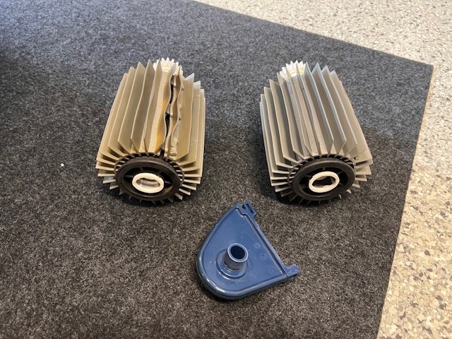 Used Polaris 9550 Sport Robotic Cleaner Brush Roller Gear R0528900 R0517400