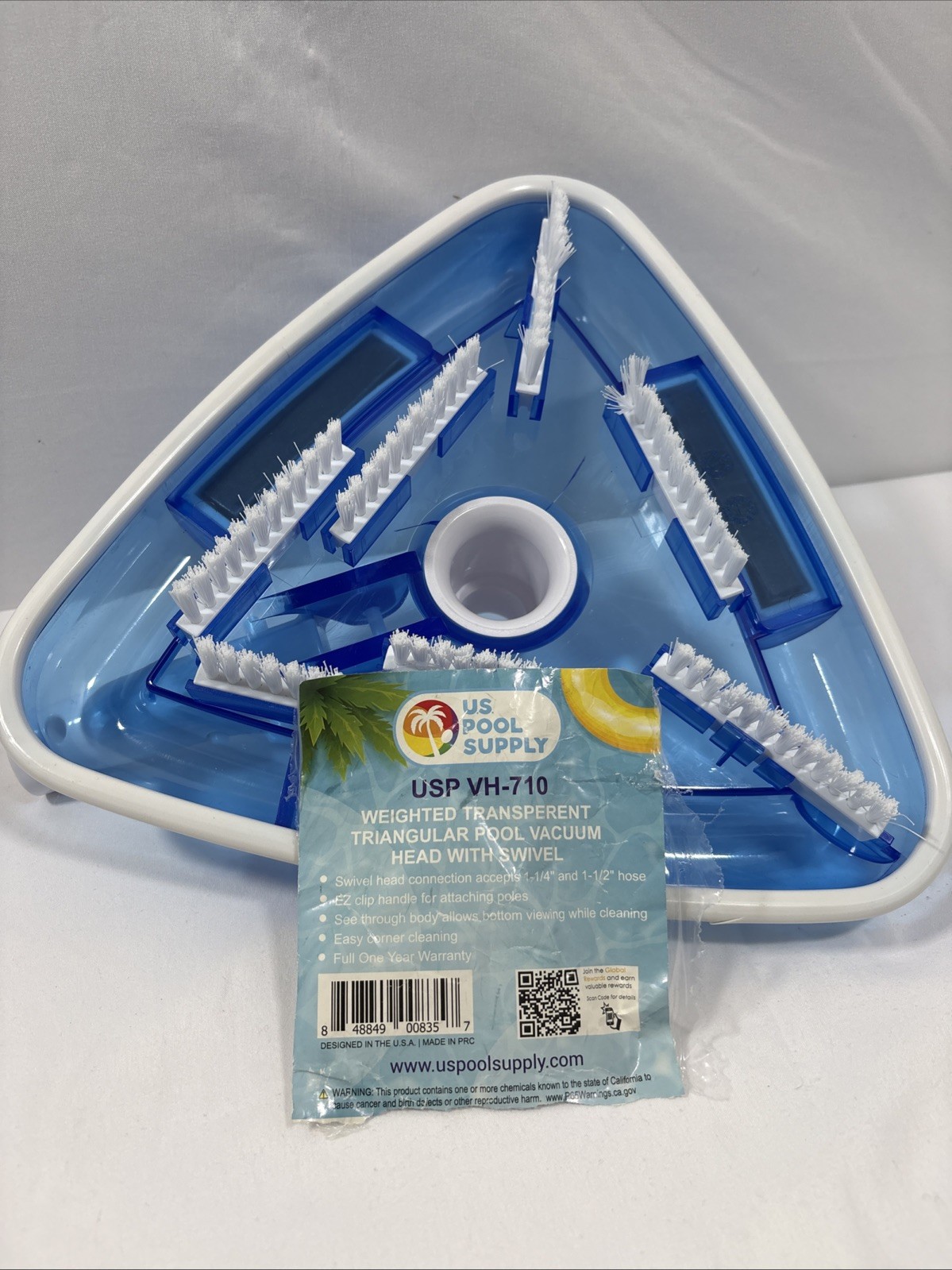 Weighted Transparent Triangular Pool Vacuum Head Has Small Crack