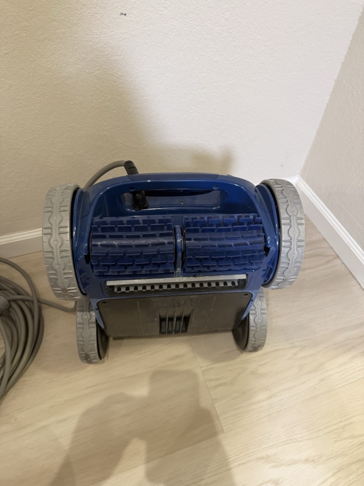 Polaris 9450 Sport 4WD Robotic Inground Swimming Pool Cleaner Tested