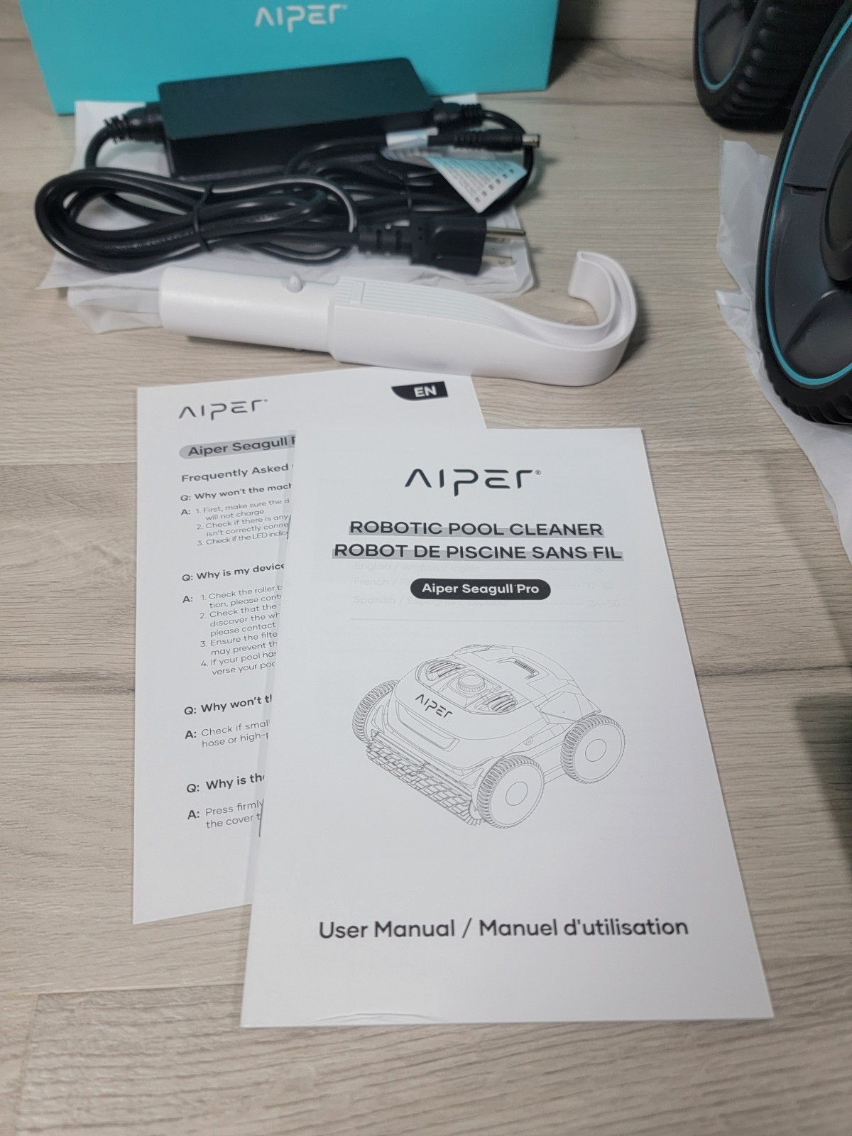 NEW!! Aiper Seagull Pro Cordless Robotic Pool Cleaner ZT6002 « COMPLETE »