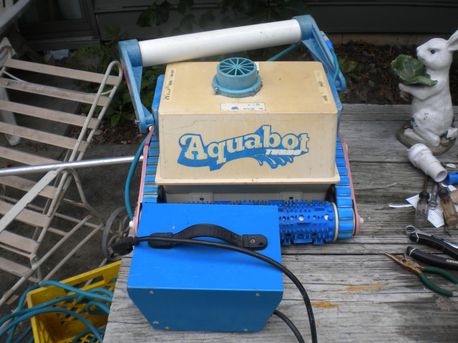 Aquabot Pool Cleaner Robot With Power Supply , cord unit needs power drive