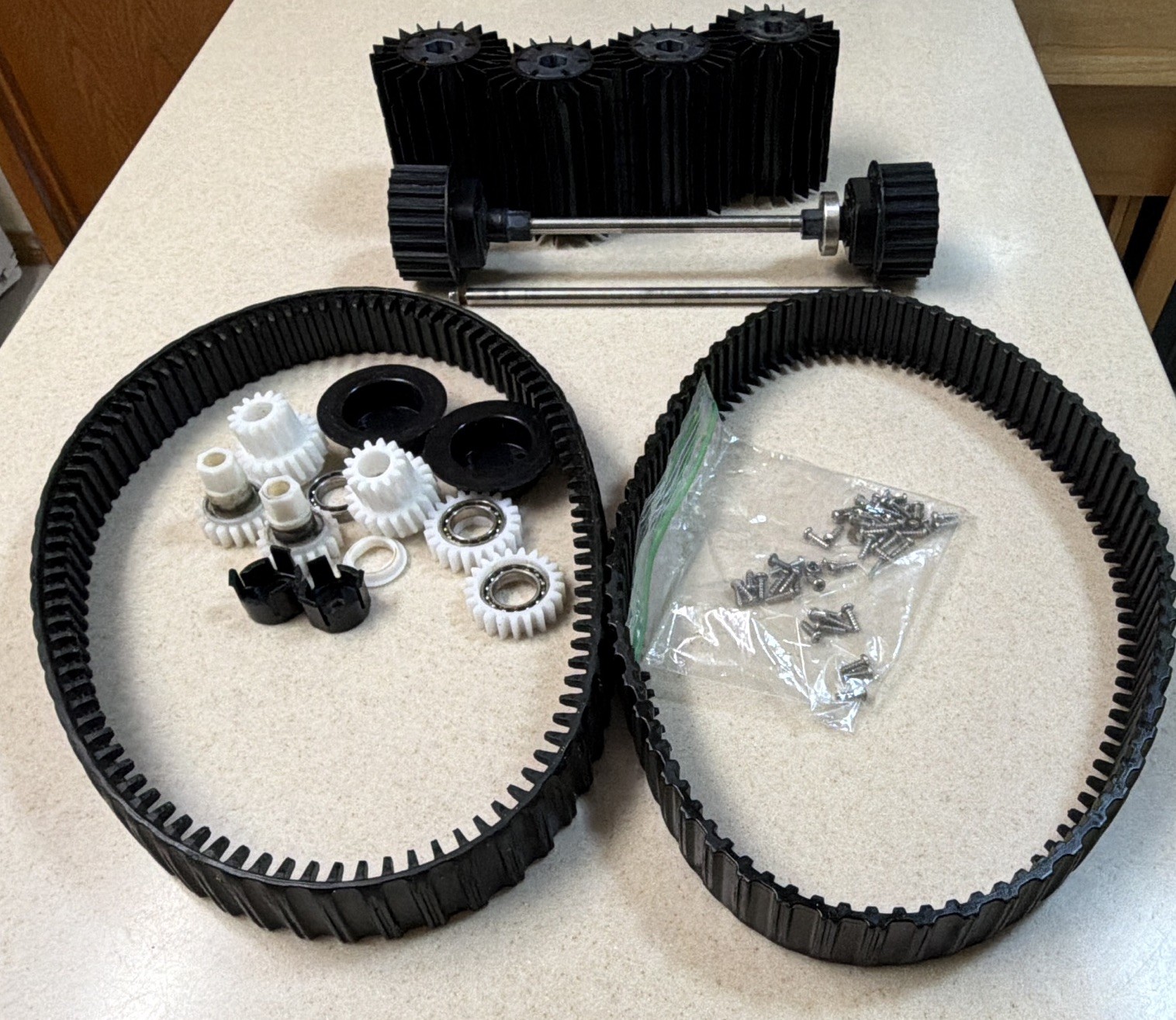 Seauto Seal SE Pool Cleaner Belts, Gears, Bearings, Screws, Drive Shafts