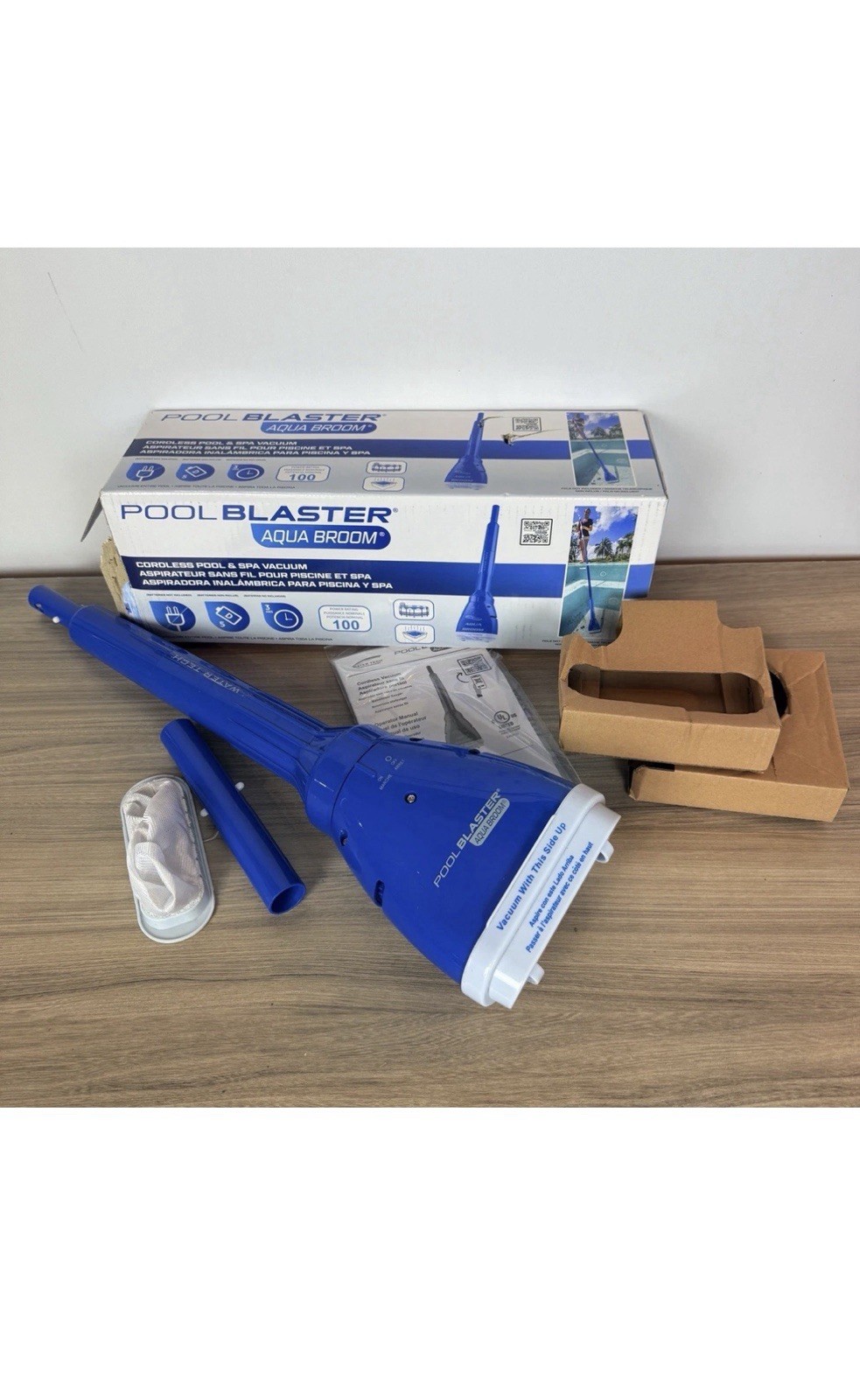 POOL BLASTER Aqua Broom XL Cordless Vacuum for Spa Small Pool & Tight Spaces EUC
