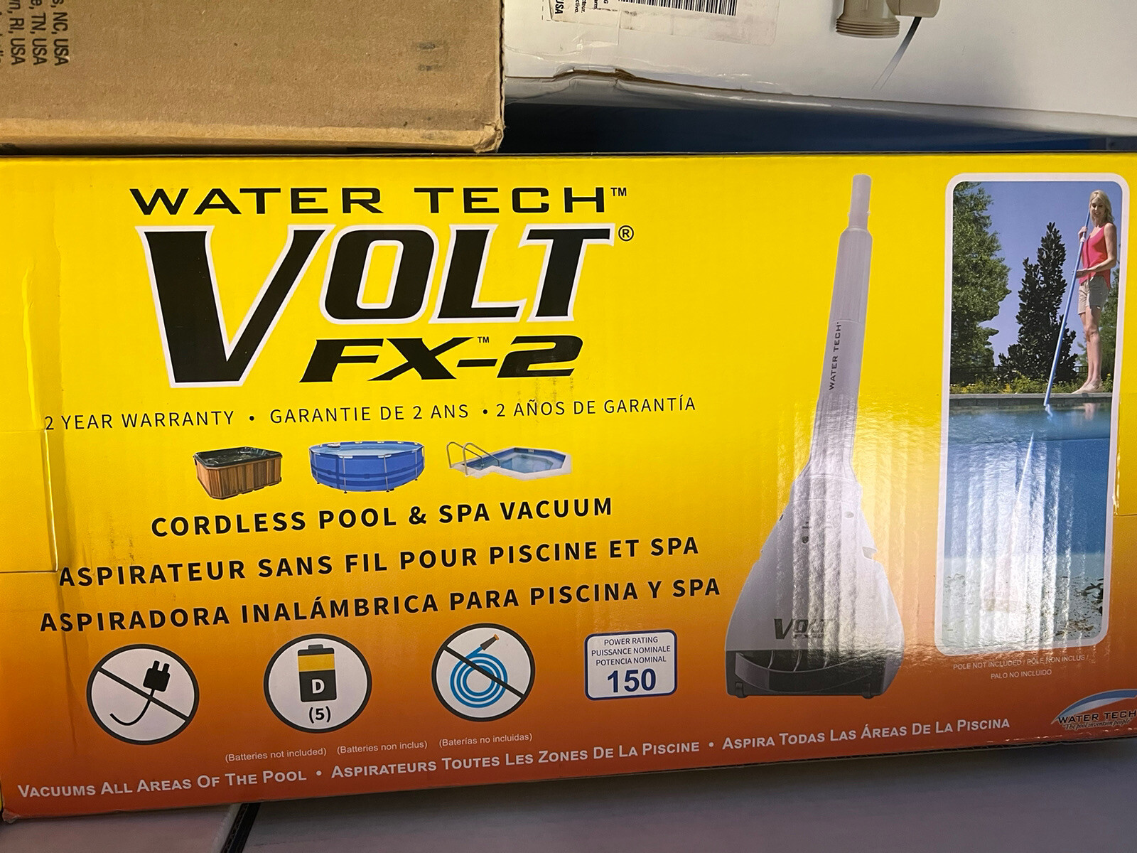 Pool Blaster Volt FX-2 Battery Powered Cordless Pool & Spa Vacuum