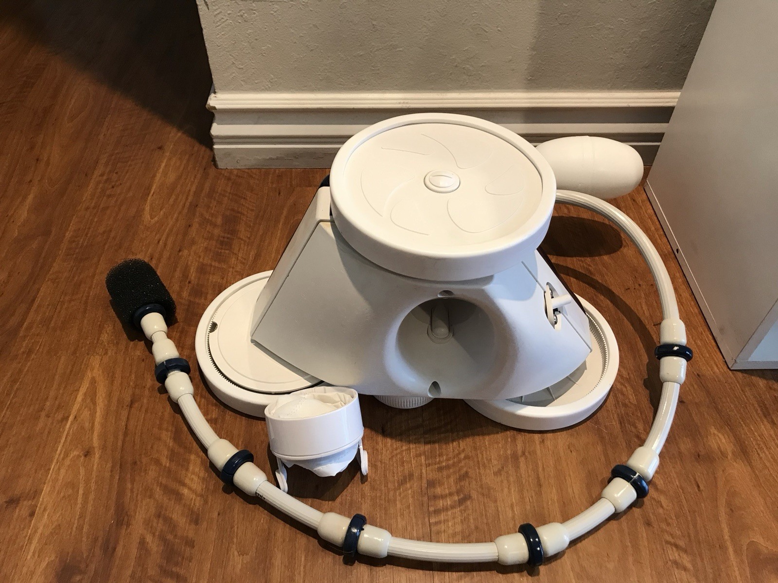 Polaris 280 Pressure Side Automatic Pool Sweep Pool Cleaner (F5) Great Condition