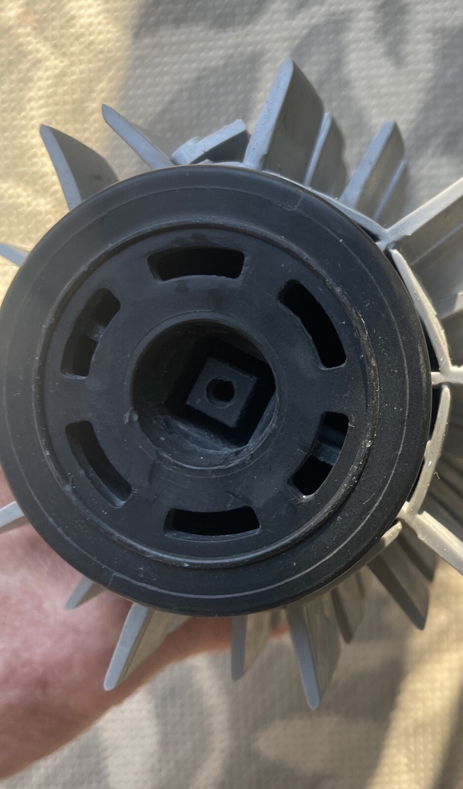 GOOD CONDITION Zodiac Polaris F8050 8050 GREY Brush Roller Scrubber