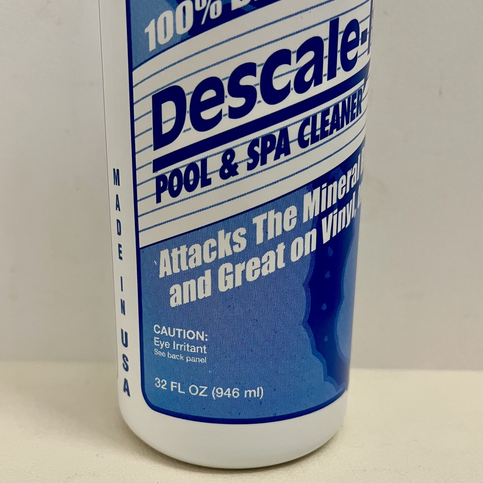 Descale-It Products Descale-It Pool and Spa Cleaner 32oz Leslie&rsquo;s Biodegradable