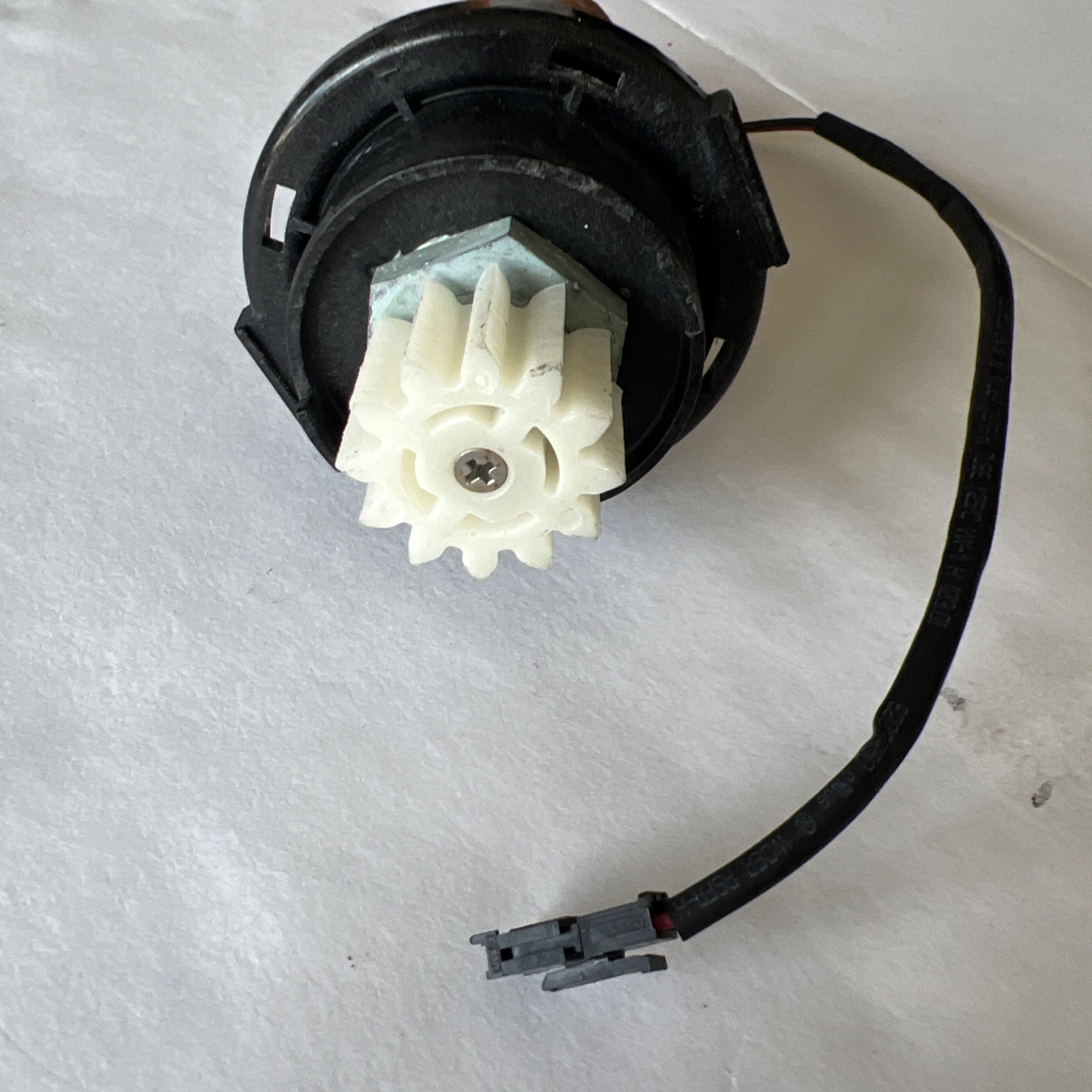Maytronics Dolphin Pool Robot 5521259-1 Drive Motor Untested – AS-IS *READ