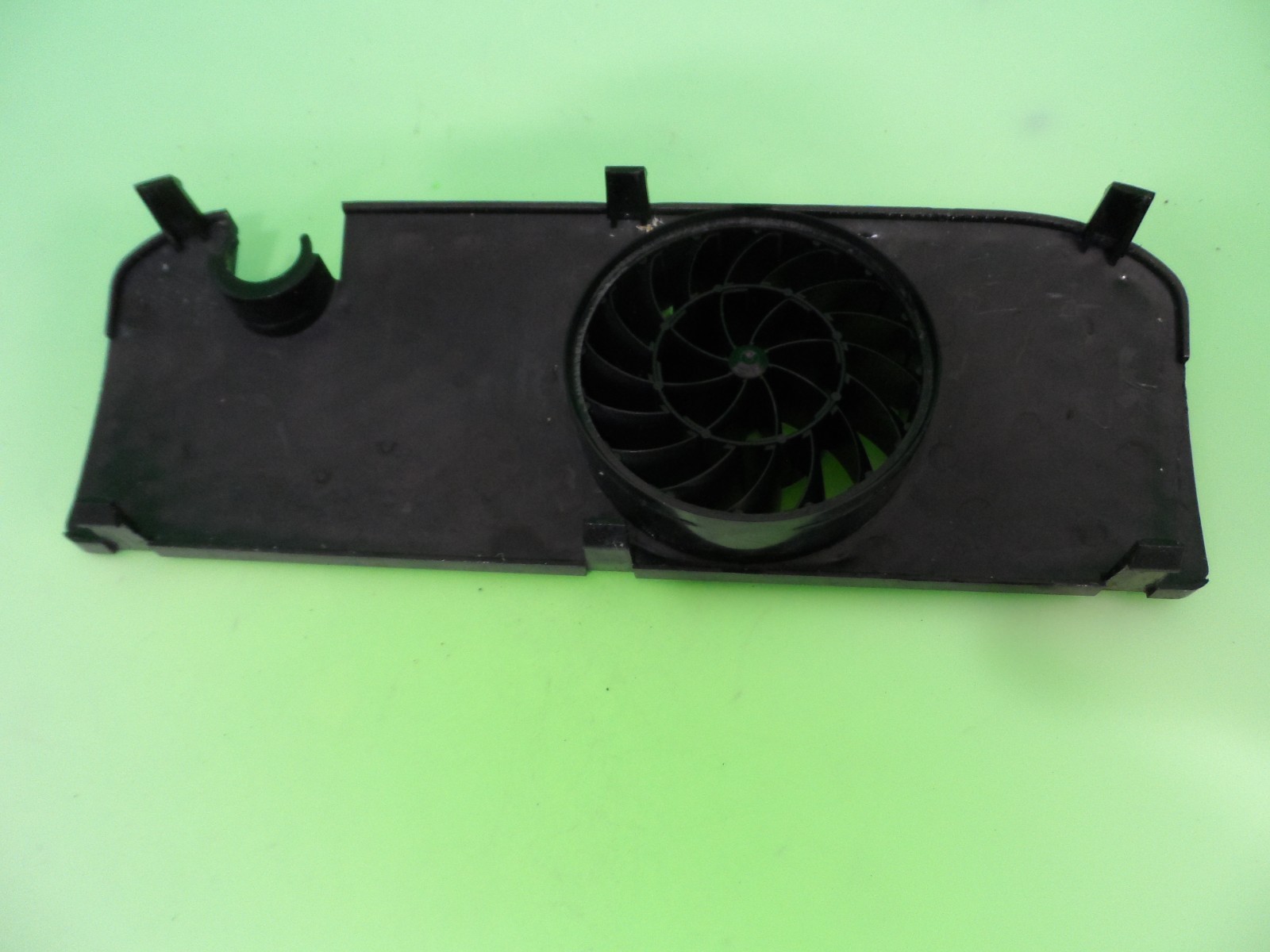 Black pearl XL600, robotic 8Stream pool cleaner parts. Floor sensor rollers