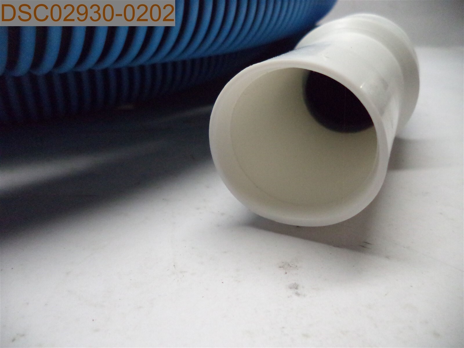 QTY = 25FT: Standard 1.5&Prime; Swimming Pool Vacuum Hose, Blue