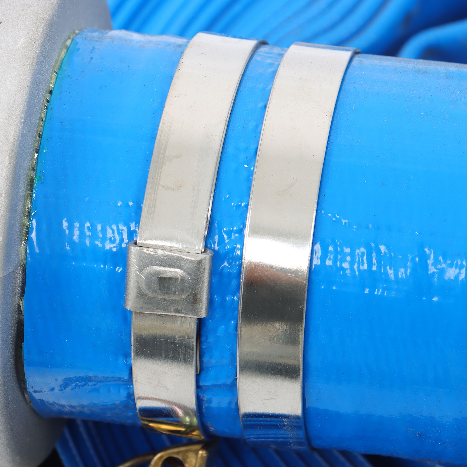 3&Prime; x 50FT PVC Irrigation Discharge Hose W/Aluminum Connectors for Pools Blue