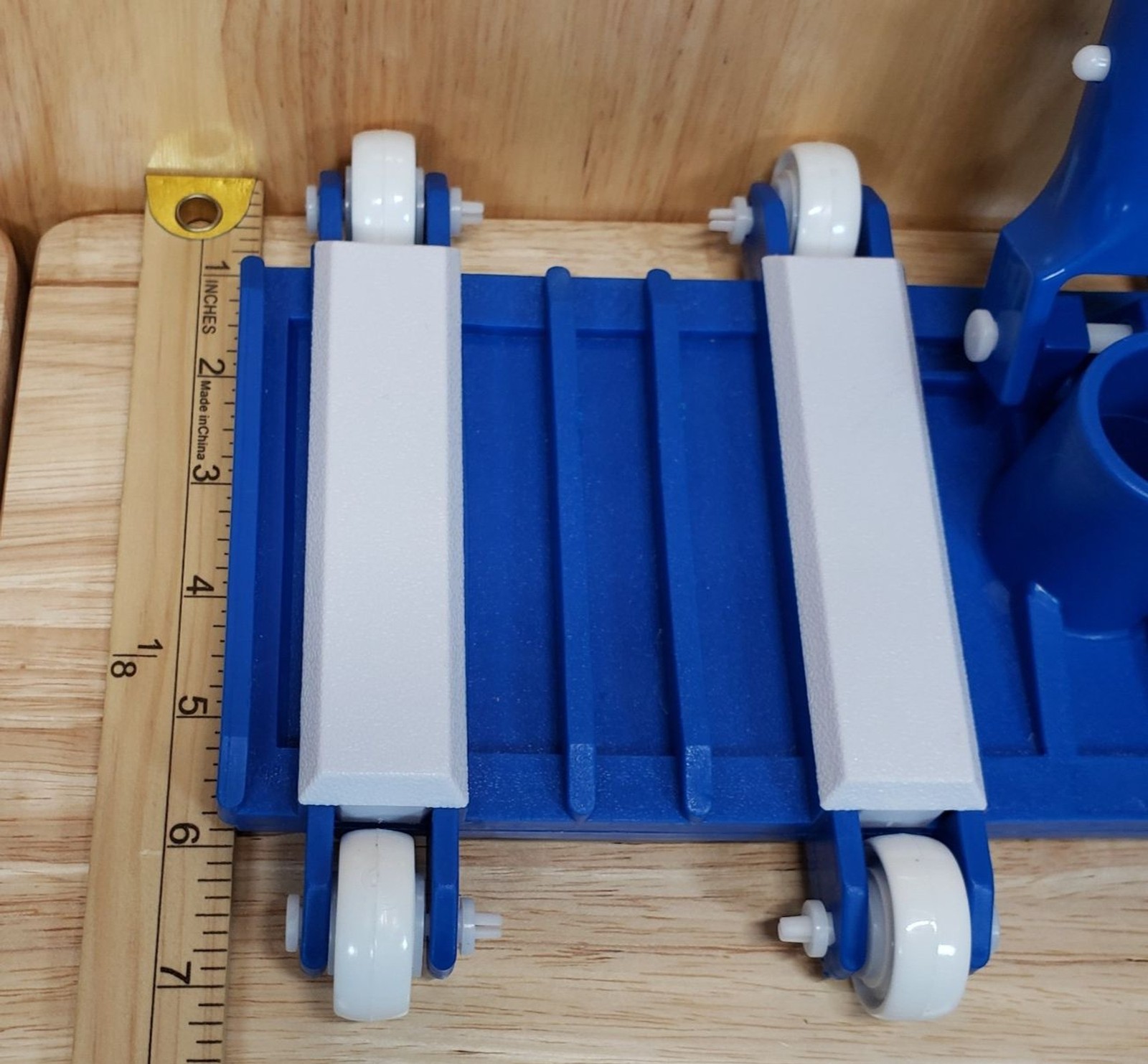 Weighted Pool Vacuum Head 14 Inch Blue w Wheels Fits Standard Poles