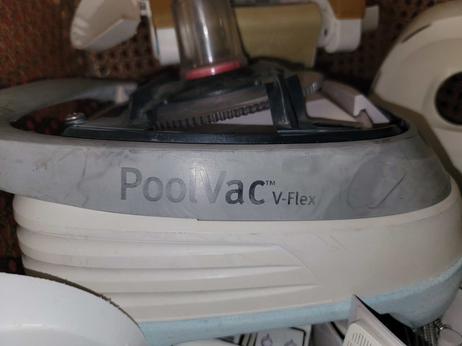 Hayward PoolVac V-Flex Suction Pool Cleaner – Shell + All The Parts – WORKS