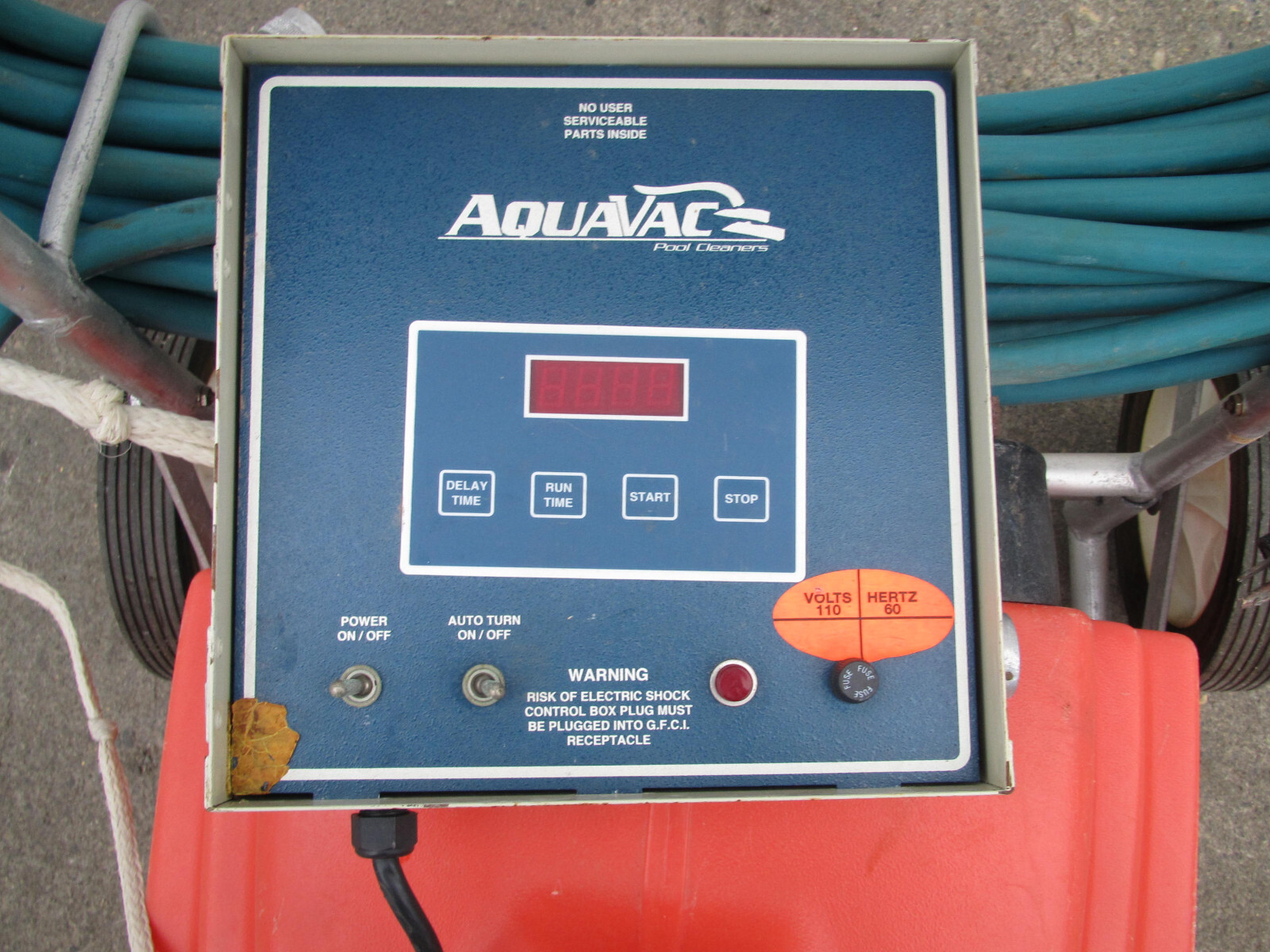 Aqua Vac Automitic Self Propelled Industrial Pool Cleaner With Controller