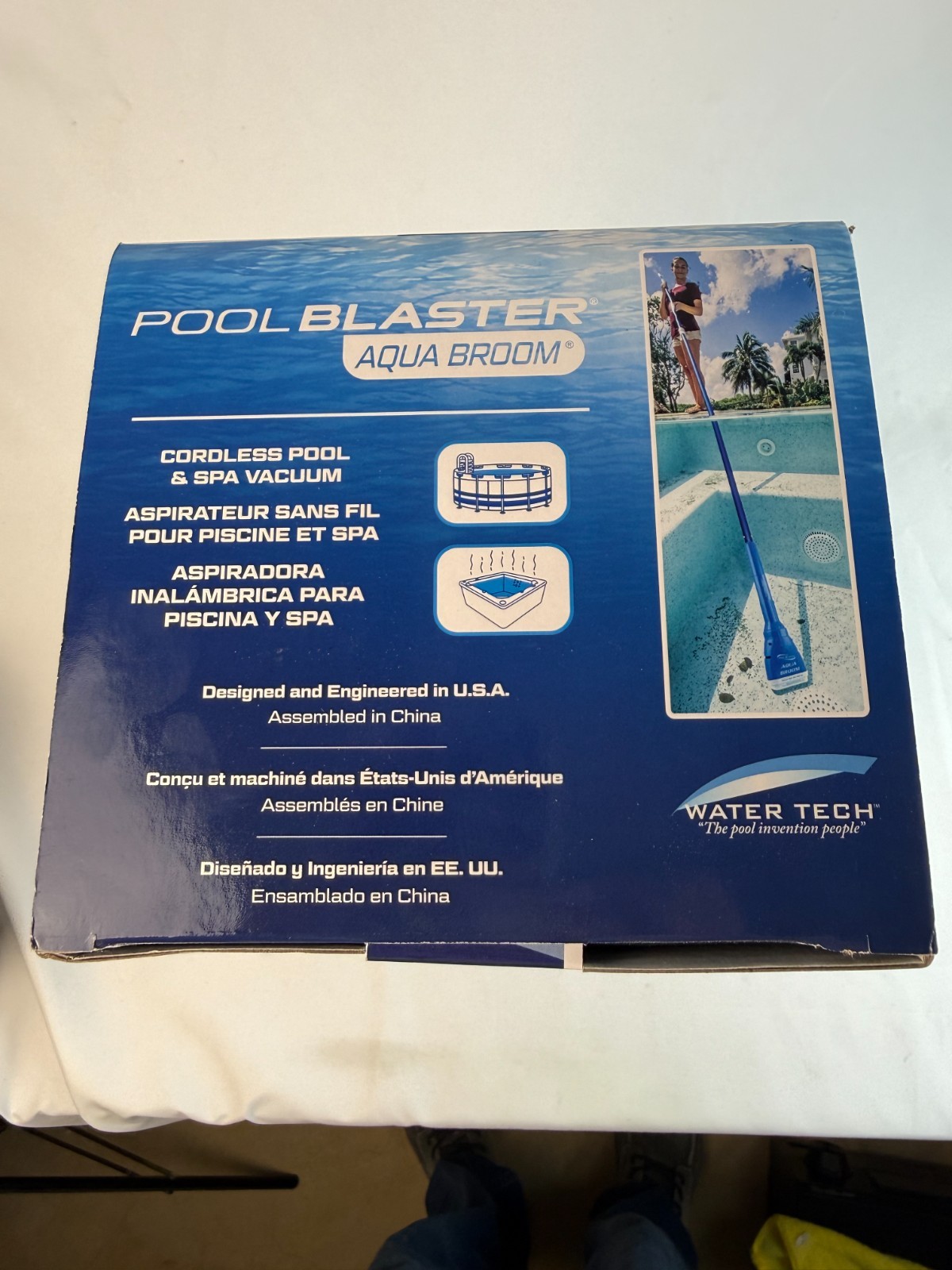 Water Tech Pool Blaster Aqua Broom Handheld Battery Operated Spa & Pool Vacuum