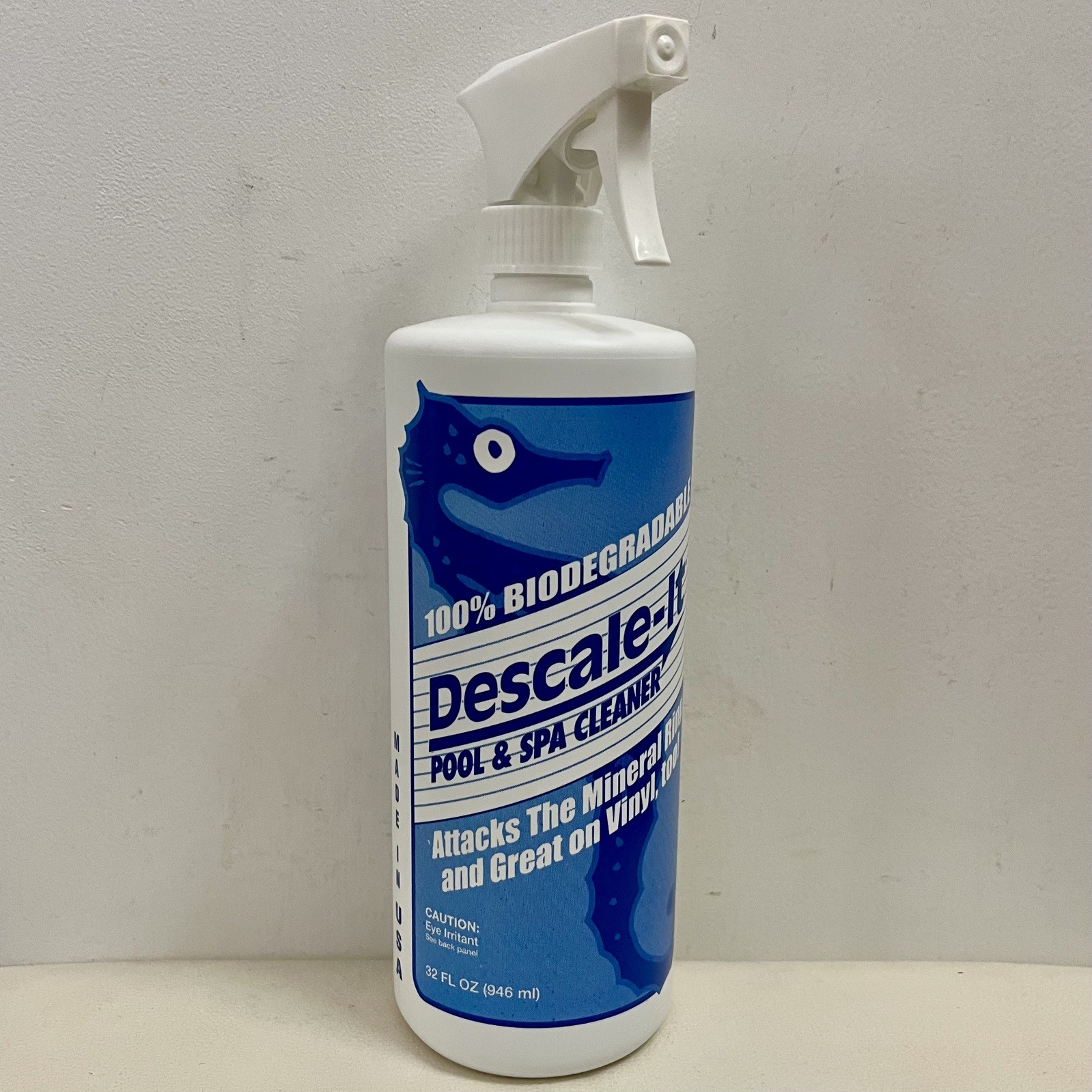 Descale-It Products Descale-It Pool and Spa Cleaner 32oz Leslie&rsquo;s Biodegradable