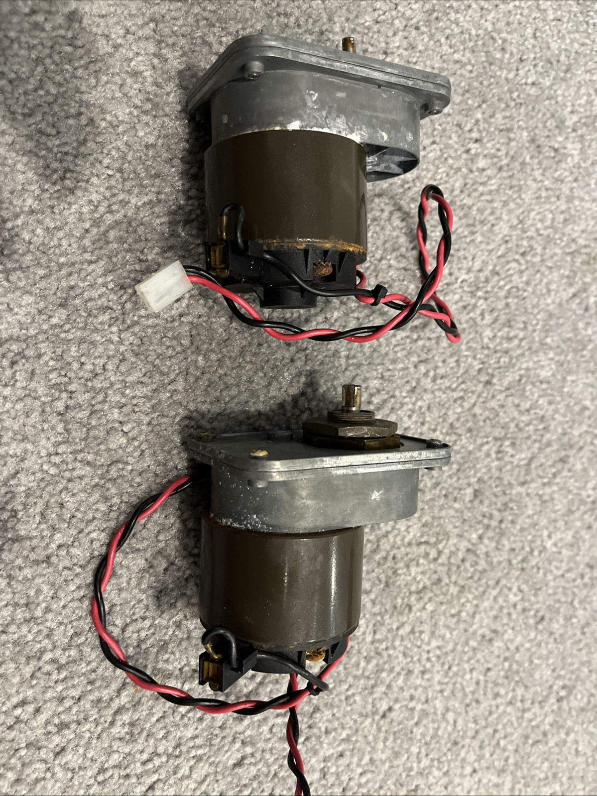 Maytronics Dolphin Pool Robot Cleaner Drive Motor Linix 63ZYC-A1 15.7v 52rpm (2)