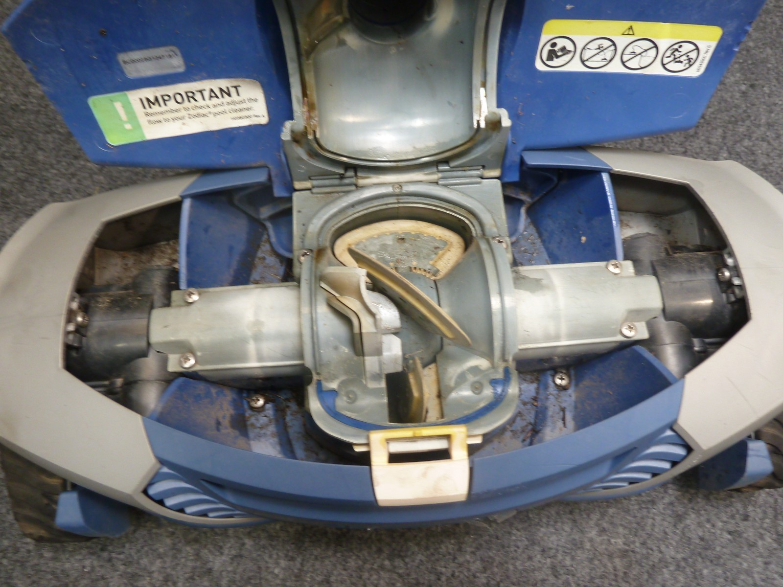 Zodiac Baracuda MX8 Suction Side Pool Vacuum Cleaner Head Unit Only