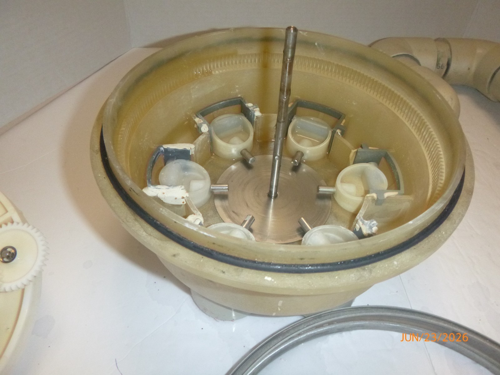A&A Manufacturing 6 Port Valve, 2&Prime; Top Feed, 1 1/2&Prime; Ports – Free Shipping